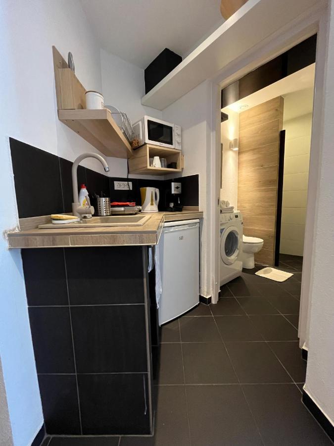 Old Town Napoleon Crib Apartment Bucureşti Ngoại thất bức ảnh