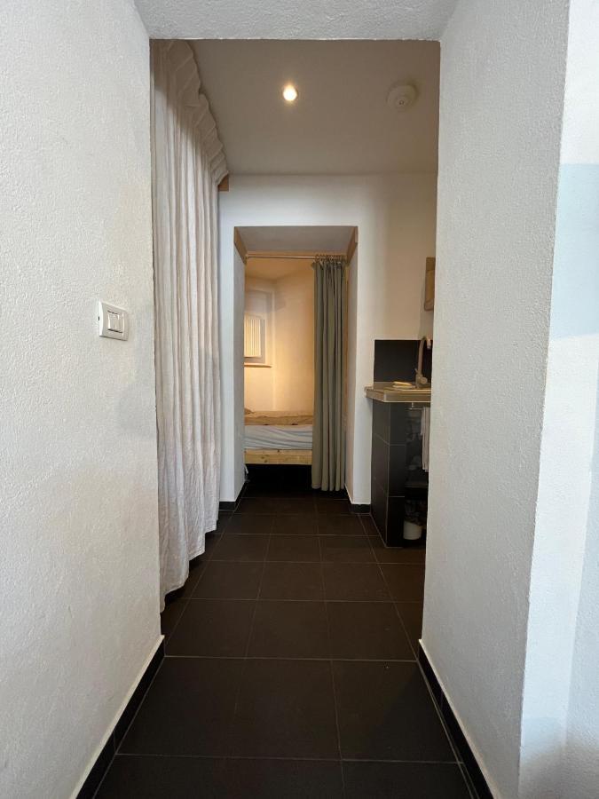 Old Town Napoleon Crib Apartment Bucureşti Ngoại thất bức ảnh